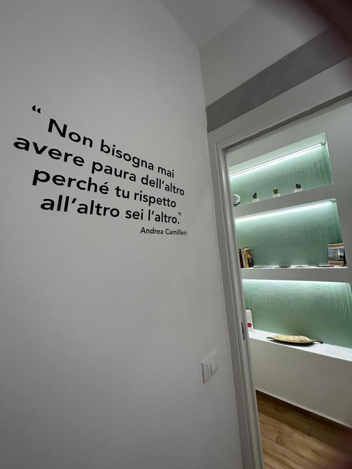 La Dimora Degli Scrittori Apartment Porto Empedocle Ruang foto